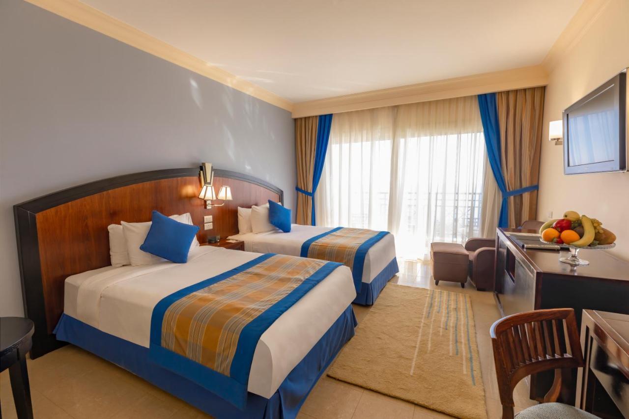 Stella Di Mare Beach Hotel & Spa Шарм-эль-Шейх Экстерьер фото A room at the hotel